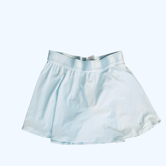 Nike Dresses & Skirts - Nike Dri-Fit Court Flouncy Tennis Skirt Skort Size Large Light Blue